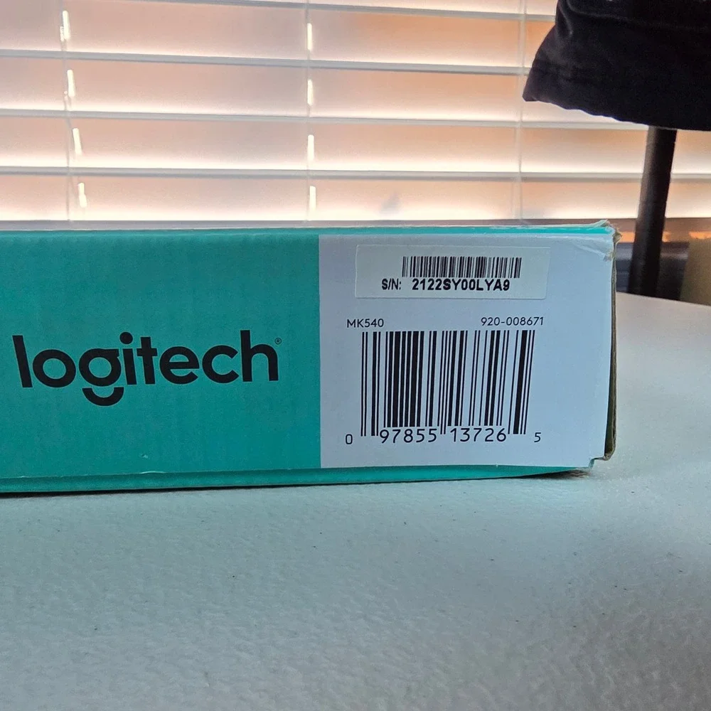 Logitech MK540 Wireless Keyboard and Mouse Combo Black Advanced 920-008671